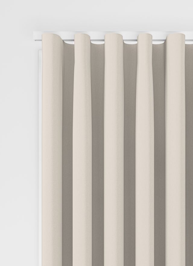 Liam Beige